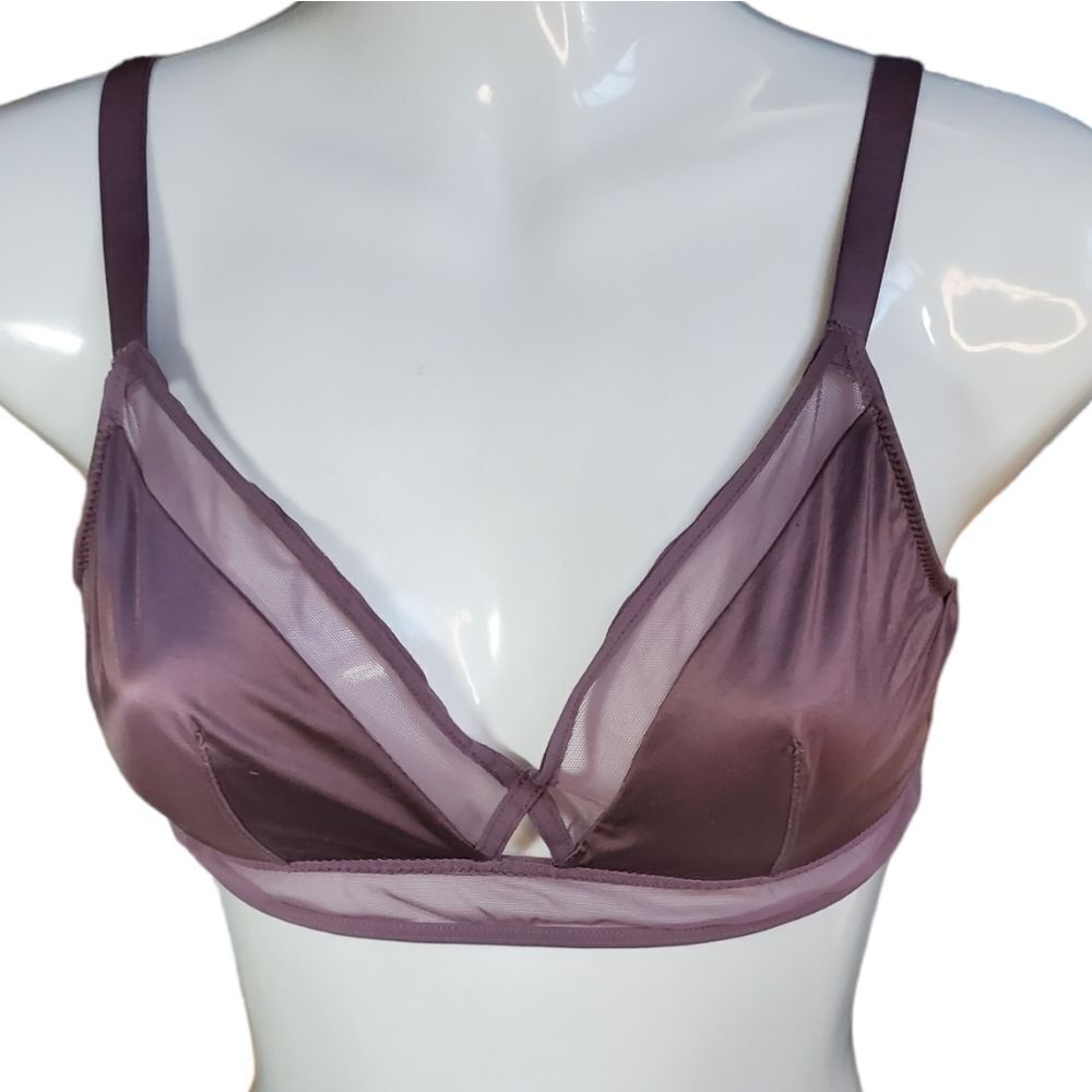 VICTORIA'S SECRET dusty purple bralette M